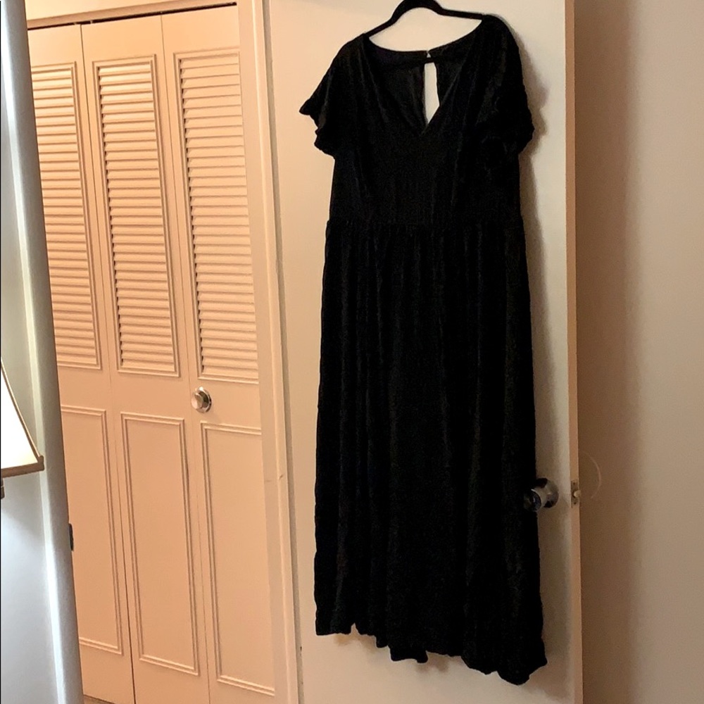 Black Torrid Maxi Dress!